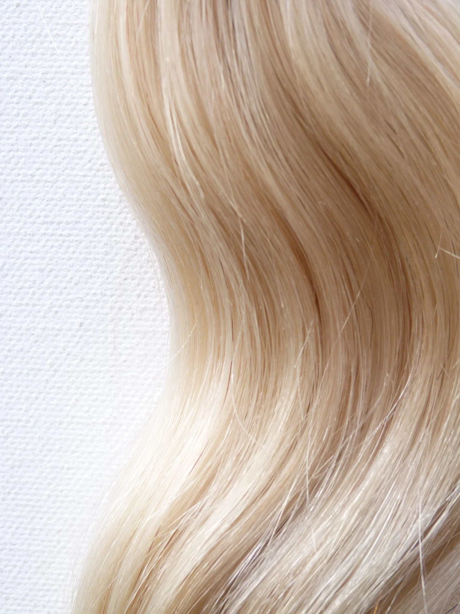 European Butterfly Weft Extensions - Image 8